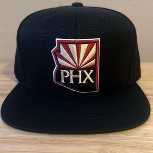 Vintage Mitchell and Ness Phoenix Coyotes snapback hat